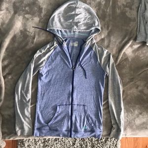 Underarmour hooded long sleeve